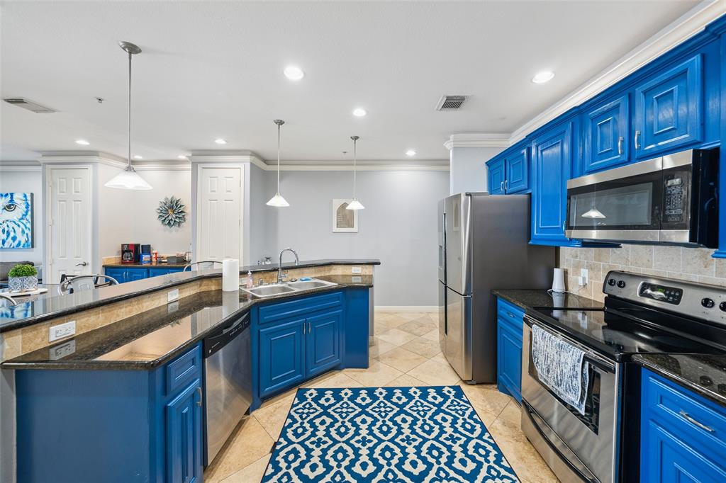 7039 Kingston Cove Lane