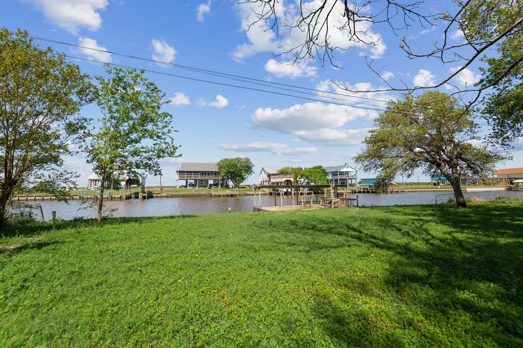 1324 County Road 297, Sargent, Texas image 19