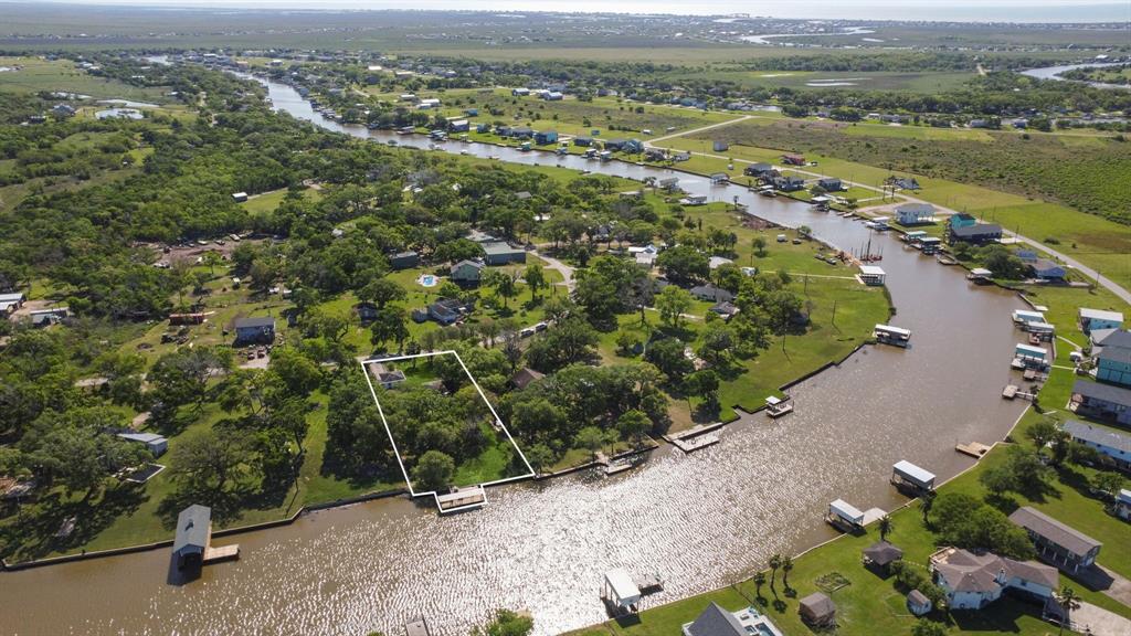 1324 County Road 297, Sargent, Texas image 7