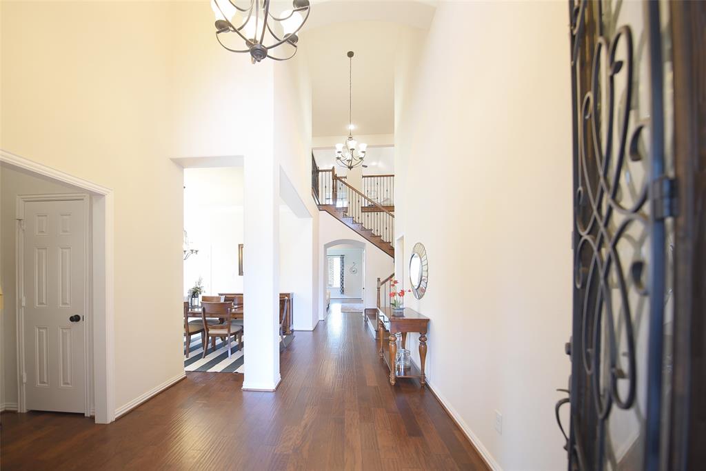 5322 Jackson Park Lane