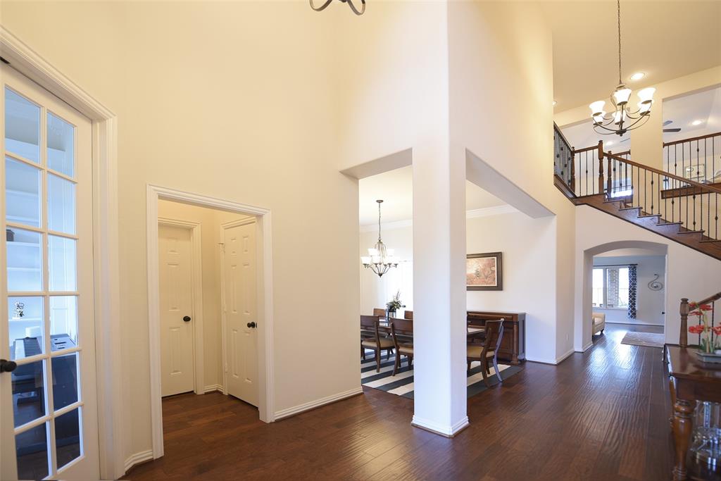 5322 Jackson Park Lane