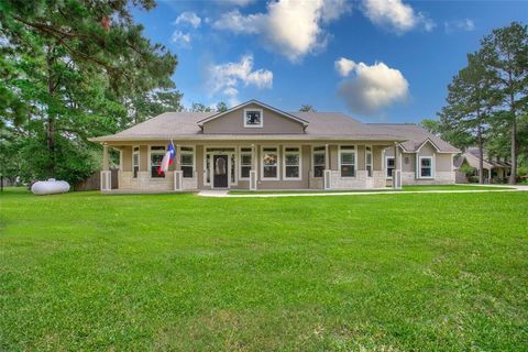 Single Family Residence in Huntsville TX 84 Tanglewood Drive.jpg