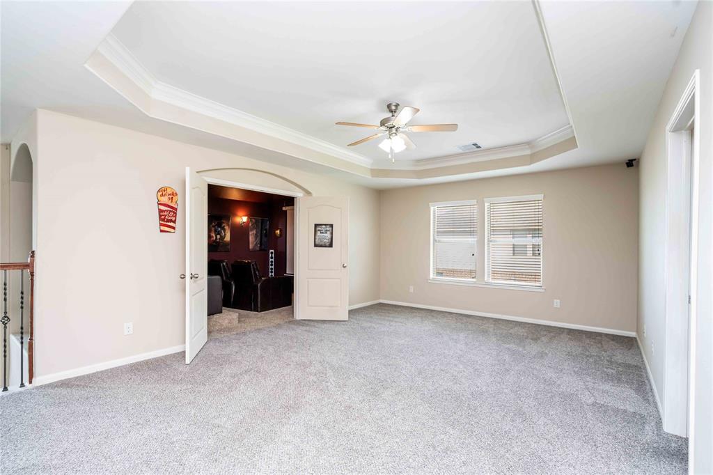 9603 Emerald Lakes Drive, Rosharon, Texas image 11