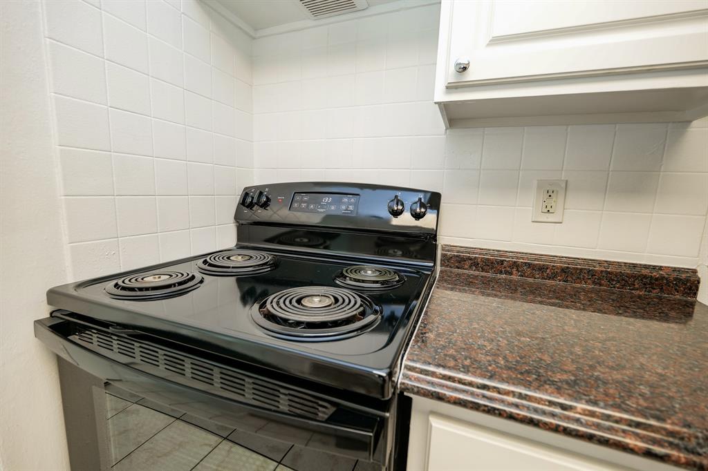 12633 Memorial Drive #14, Houston, Texas image 20