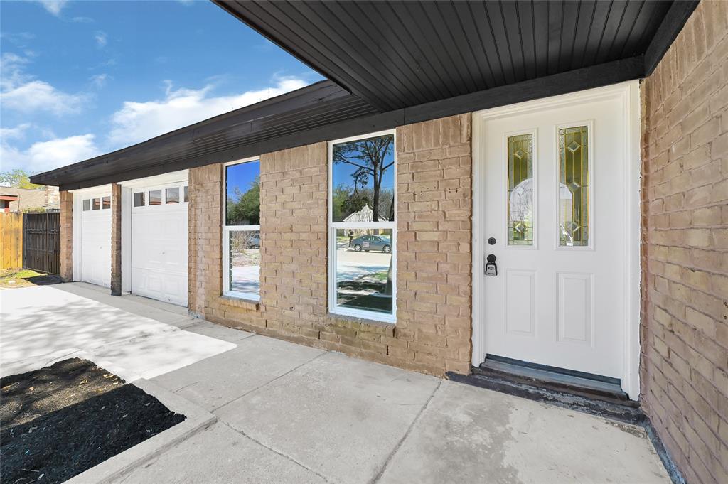 11807 Oceanview Street, Missouri City, Texas image 3