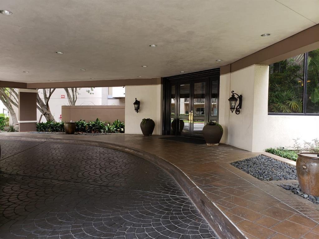 3525 Sage Road 704