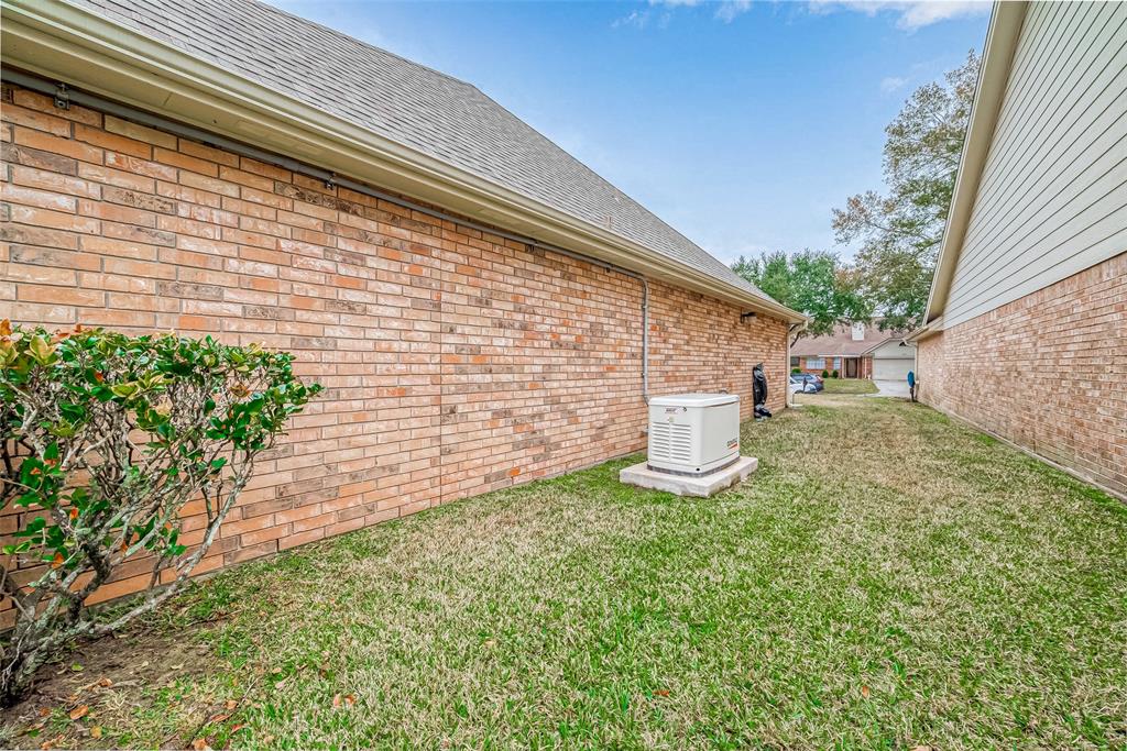 3013 Flower Field Lane #1, Pearland, Texas image 40