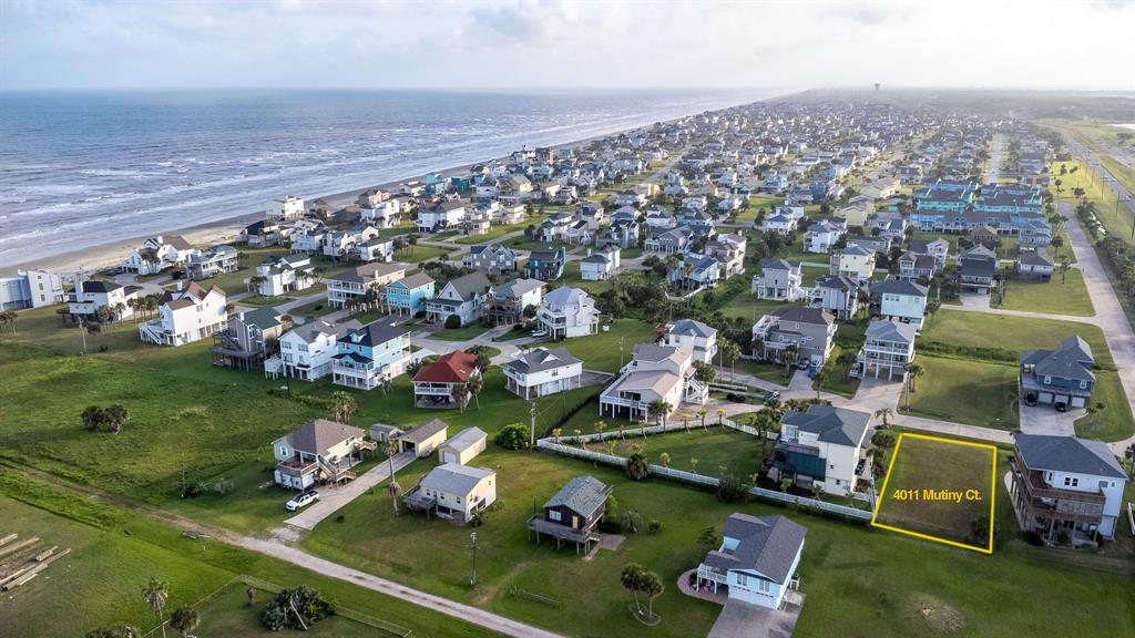 4010 Mutiny Court, Galveston, Texas image 3