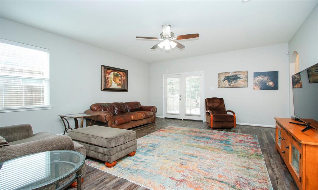 7550 Fettle Lane, Conroe, Texas image 10