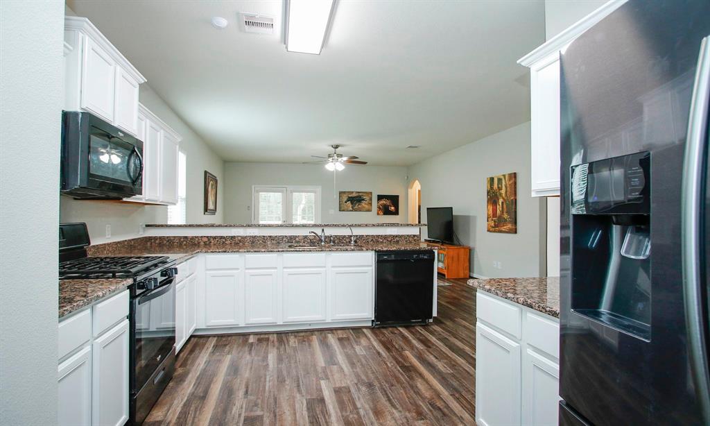 7550 Fettle Lane, Conroe, Texas image 13