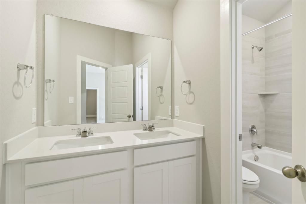 1627 Shae Oak Lane, Conroe, Texas image 42