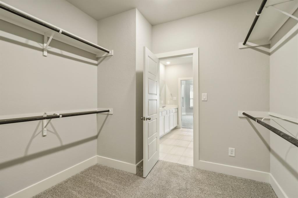 1627 Shae Oak Lane, Conroe, Texas image 28