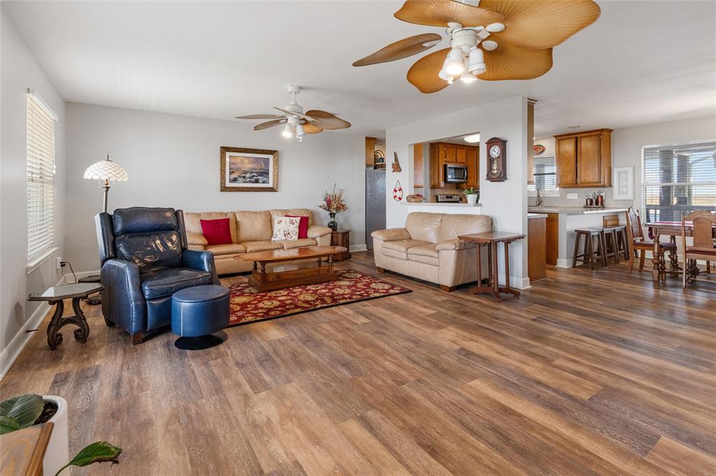 651 County Road 230, Sargent, Texas image 35