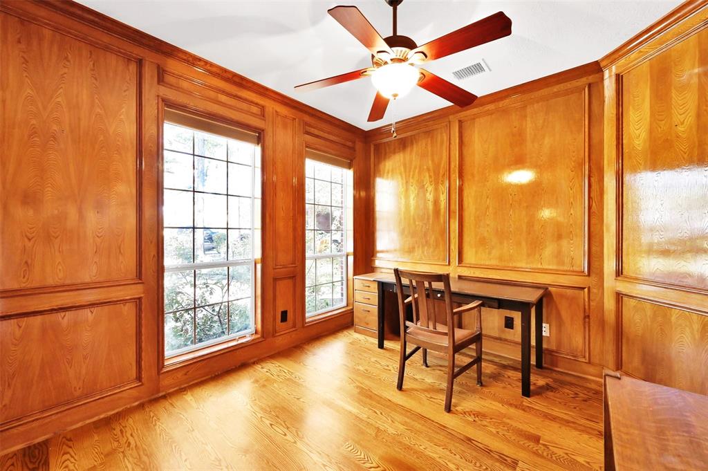 83 Pleasant Bend Bnd, The Woodlands, Texas image 4