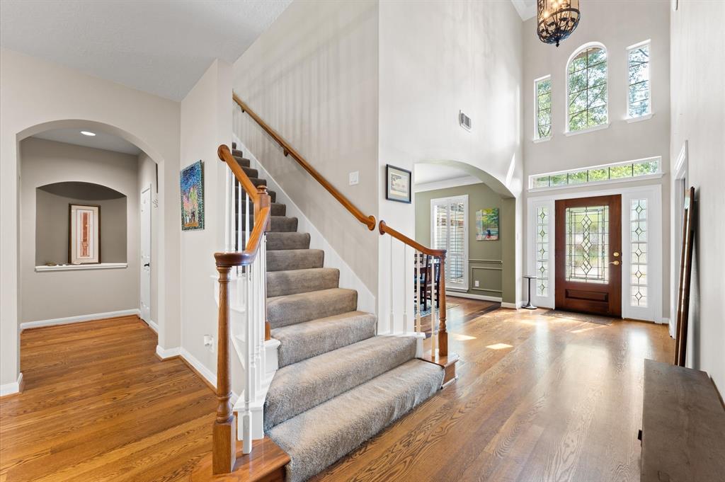 83 Pleasant Bend Bnd, The Woodlands, Texas image 5