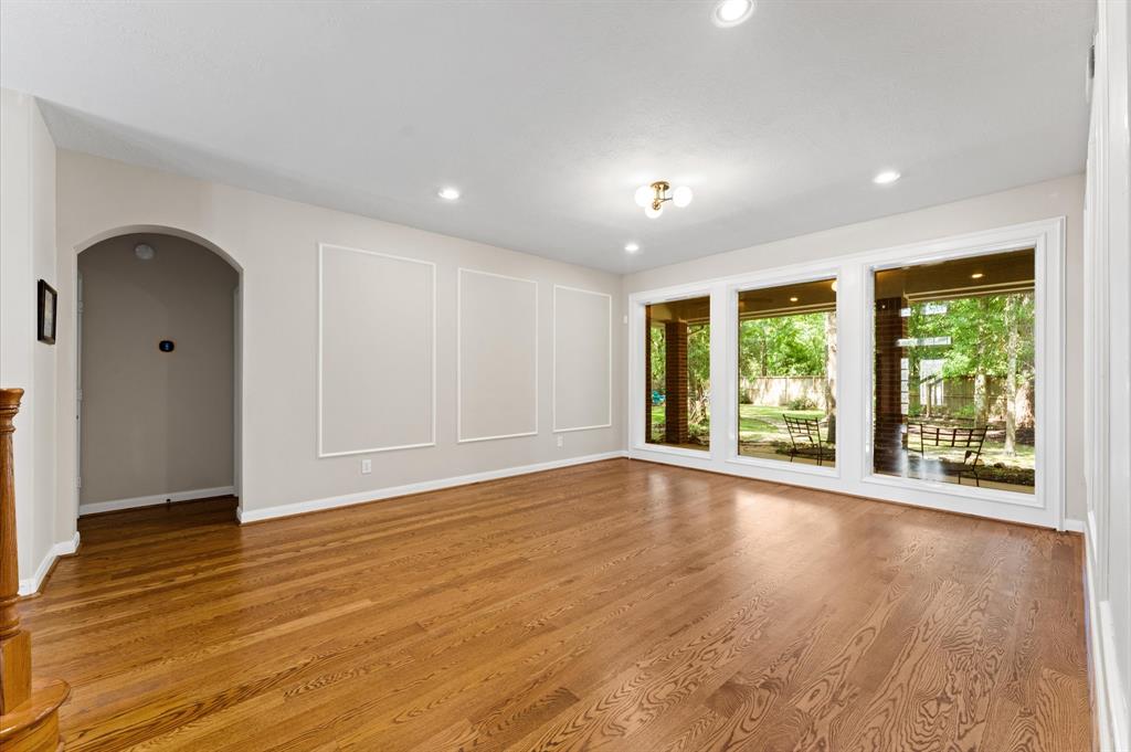 83 Pleasant Bend Bnd, The Woodlands, Texas image 7