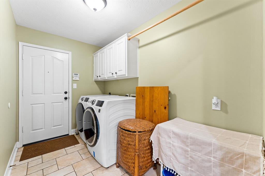 83 Pleasant Bend Bnd, The Woodlands, Texas image 16