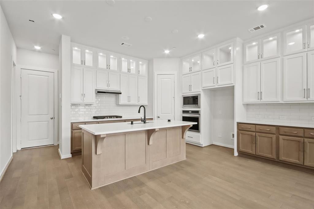 2624 Woodforest Parkway North Pkwy, Montgomery, Texas image 3