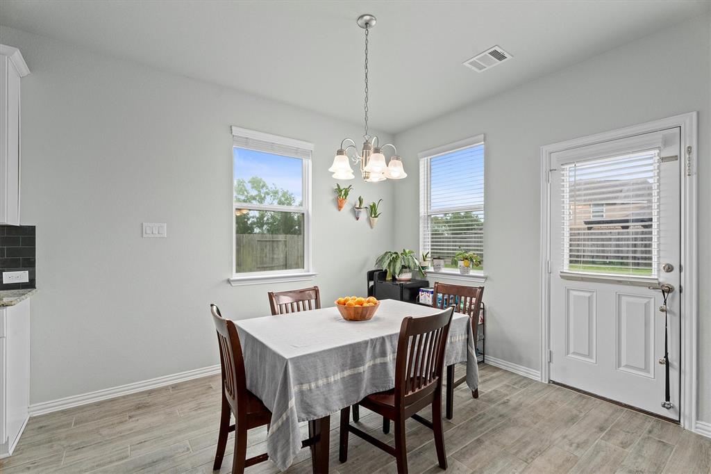 107 San Jacinto Drive, Baytown, Texas image 10