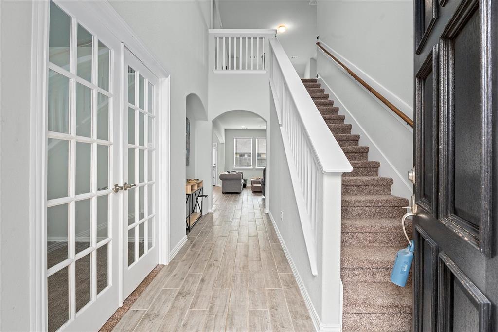 107 San Jacinto Drive, Baytown, Texas image 3