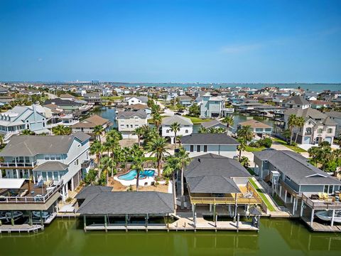 A home in Tiki Island