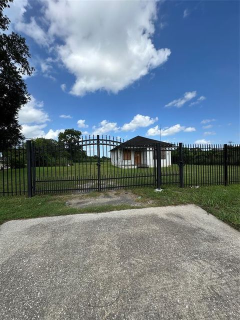 10809 Telephone Road Houston TX 77075