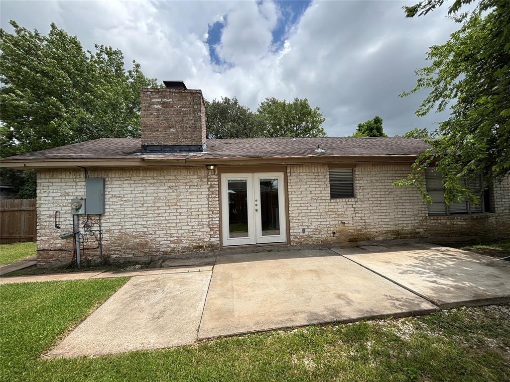 16114 Blackhawk Boulevard