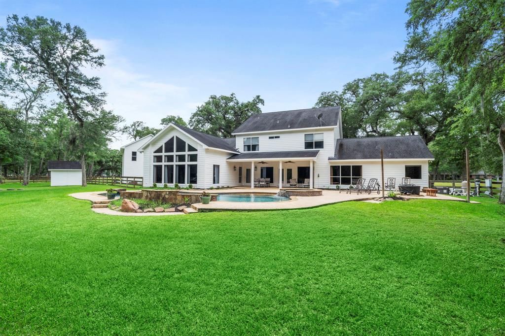 13451 E Brazos Bend Drive, Needville, Texas image 6