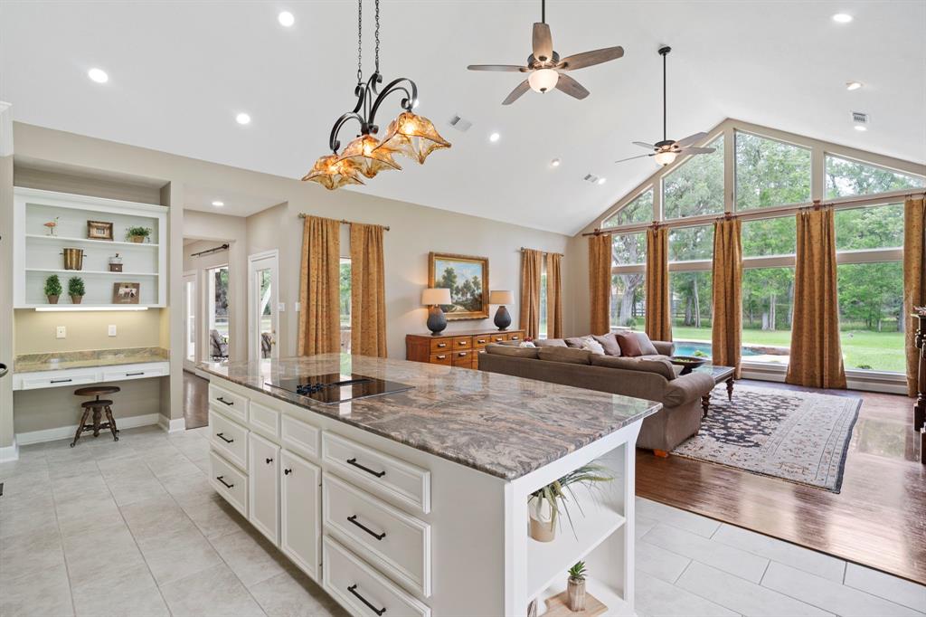 13451 E Brazos Bend Drive, Needville, Texas image 18