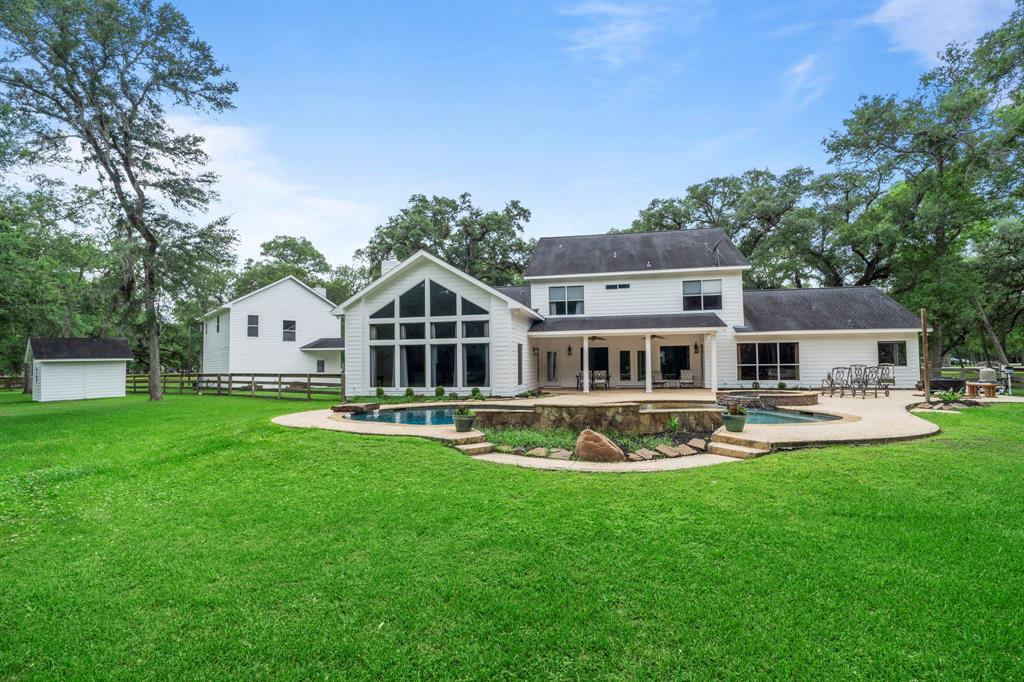 13451 E Brazos Bend Drive, Needville, Texas image 7