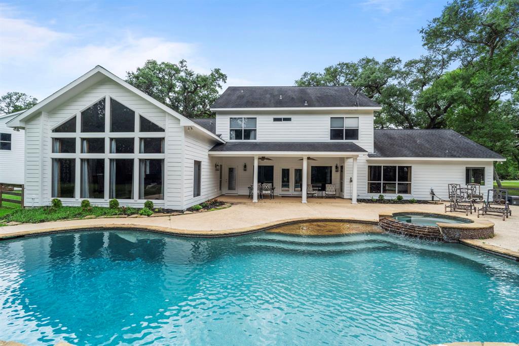 13451 E Brazos Bend Drive, Needville, Texas image 10