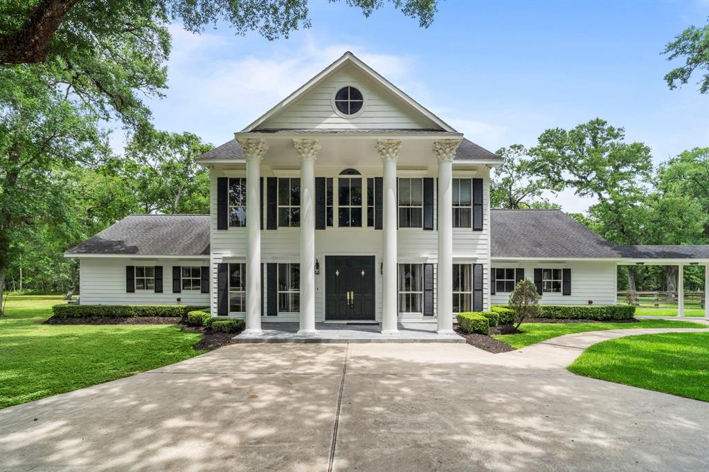 13451 E Brazos Bend Drive, Needville, Texas image 1