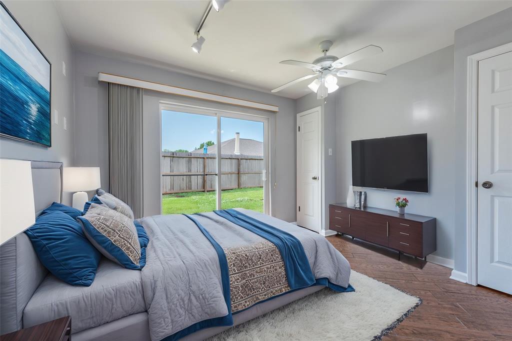 2782 Spring Moss Drive, League City, Texas image 9
