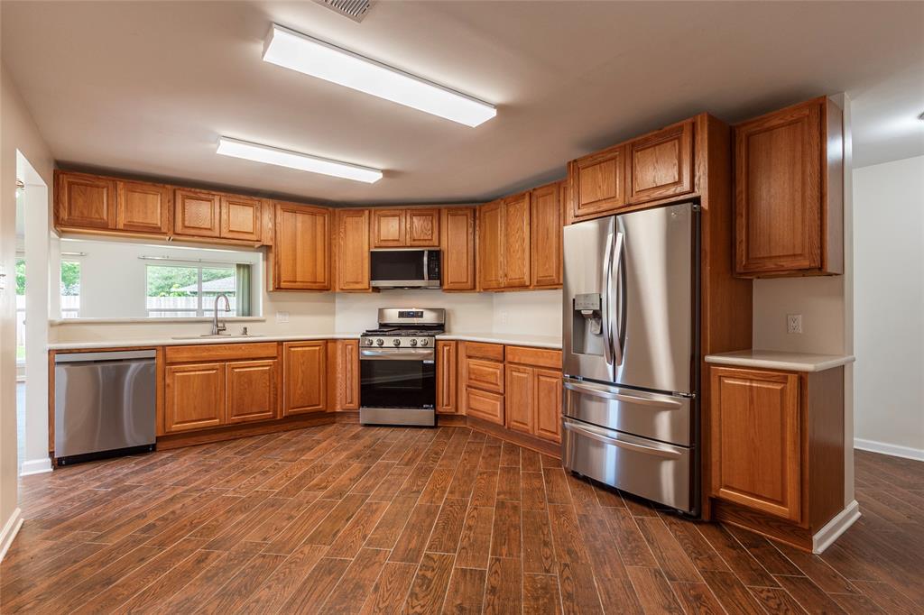 2782 Spring Moss Drive, League City, Texas image 16