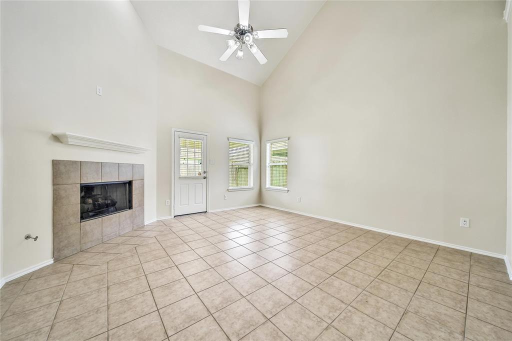 20131 Niagara Falls Drive, Tomball, Texas image 19