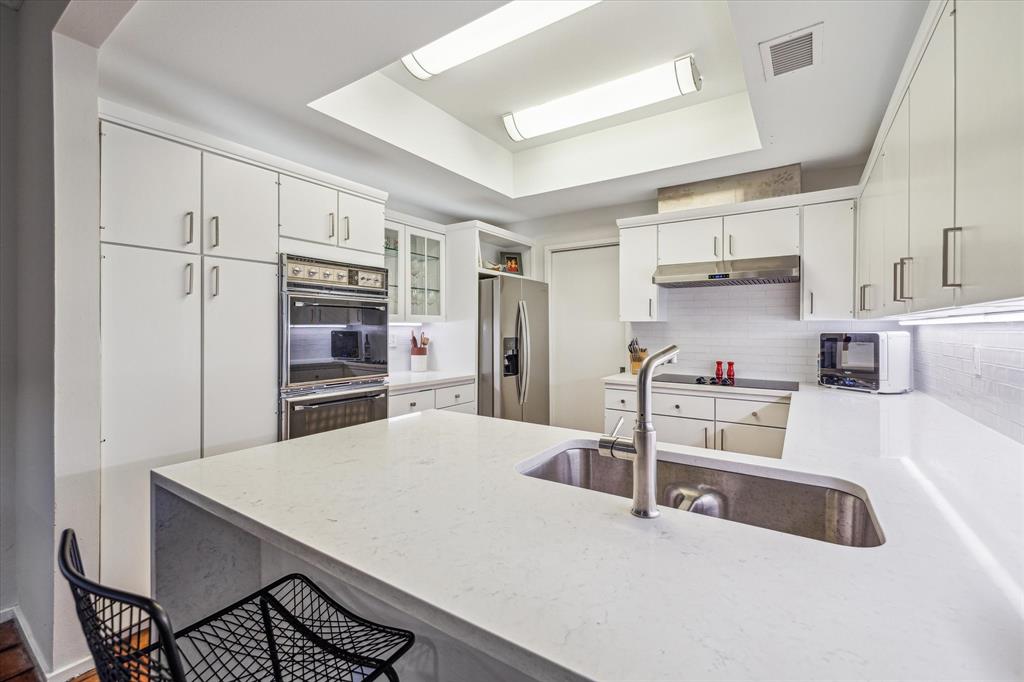 167 Litchfield Lane, Houston, Texas image 12