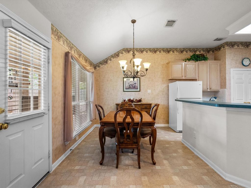 332 Spencer Landing, La Porte, Texas image 15