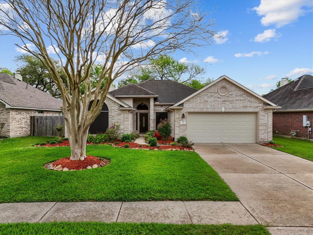 332 Spencer Landing, La Porte, Texas image 1