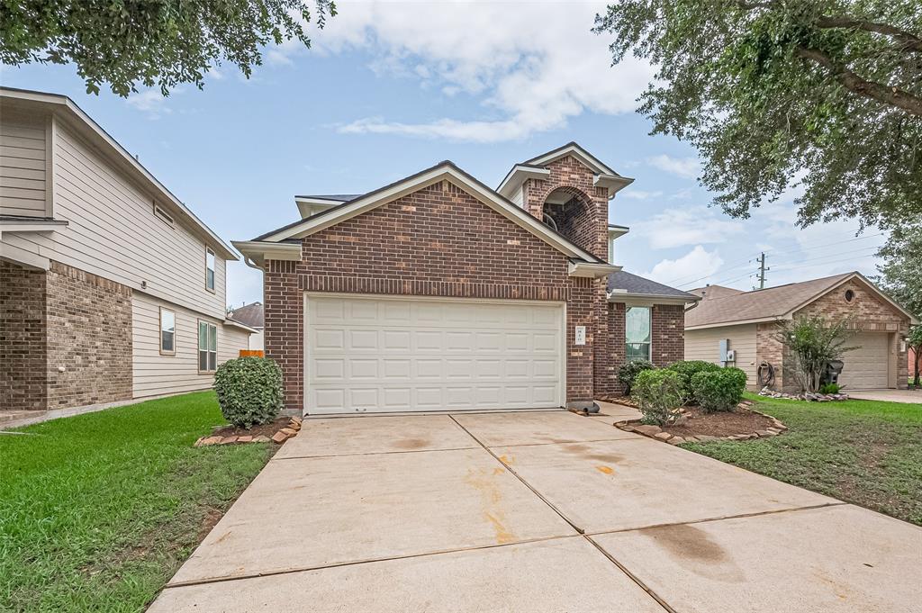 810 Dracena Court