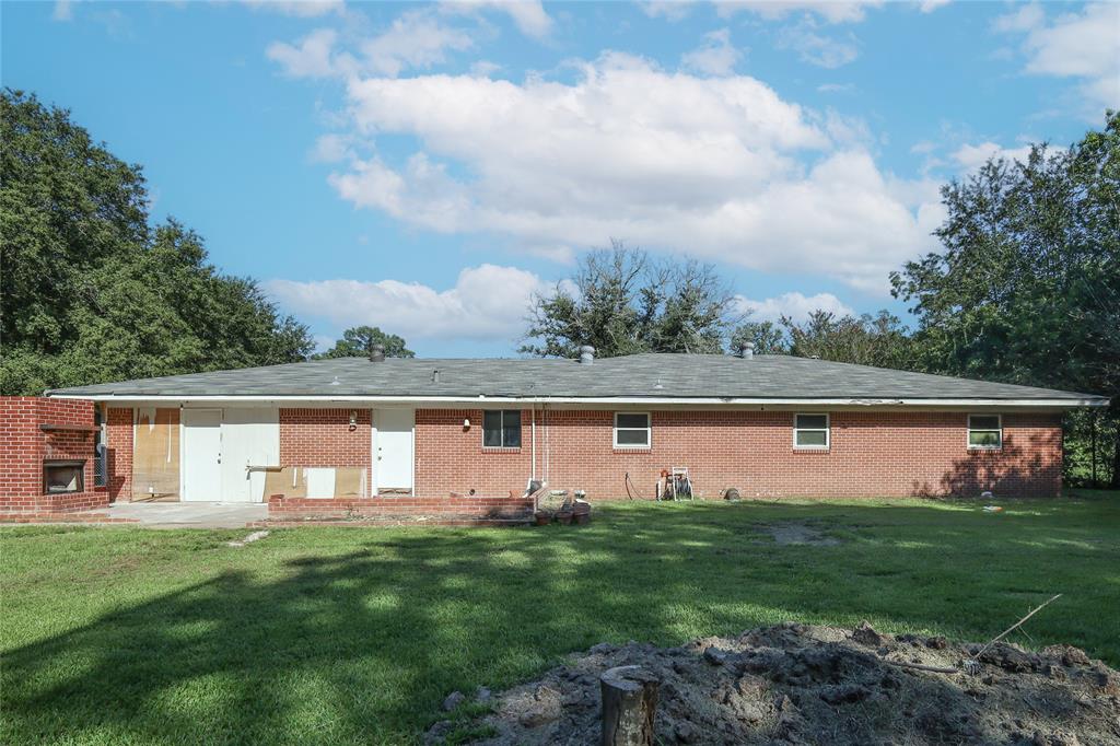 2519 35th Street, Pinehurst, Texas image 4