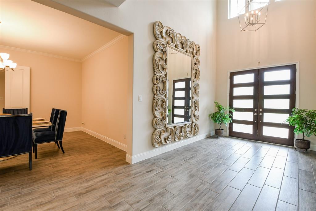 9411 Plaza Point Drive, Missouri City, Texas image 4