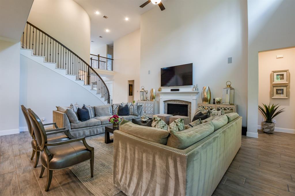 9411 Plaza Point Drive, Missouri City, Texas image 17
