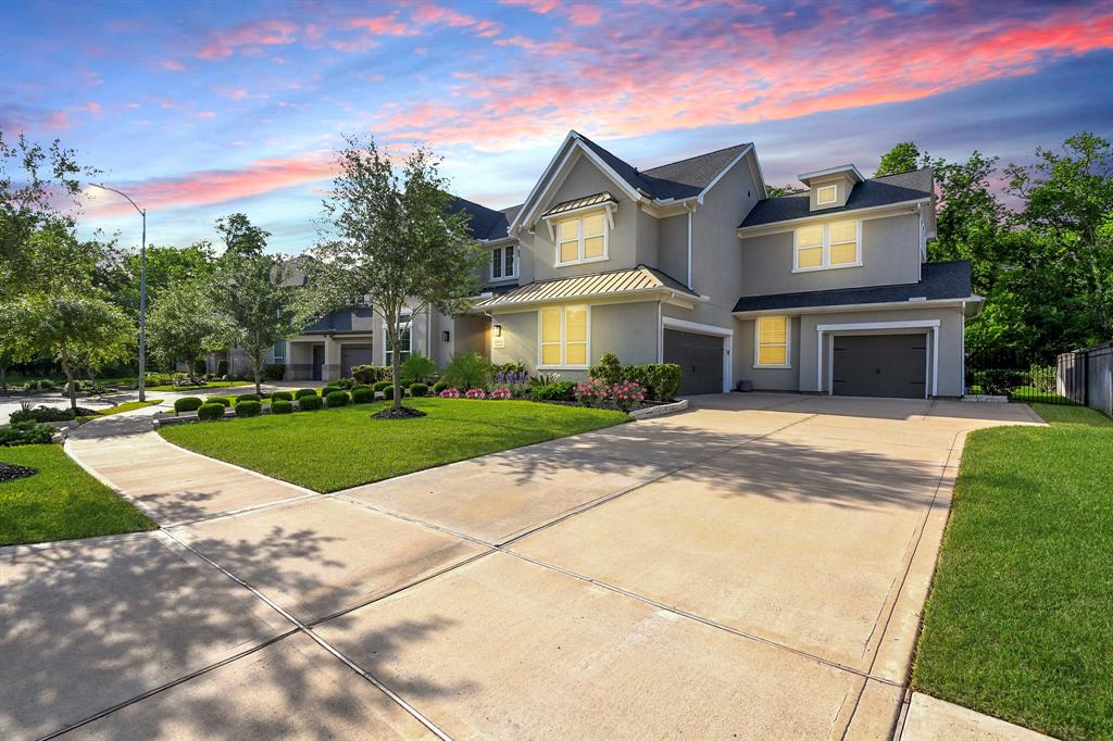 9411 Plaza Point Drive, Missouri City, Texas image 2