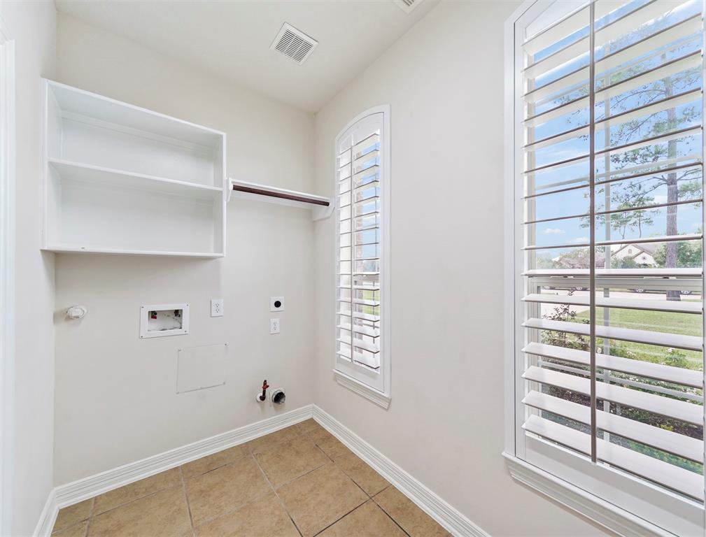 14414 Spring Mountain Drive, Tomball, Texas image 13