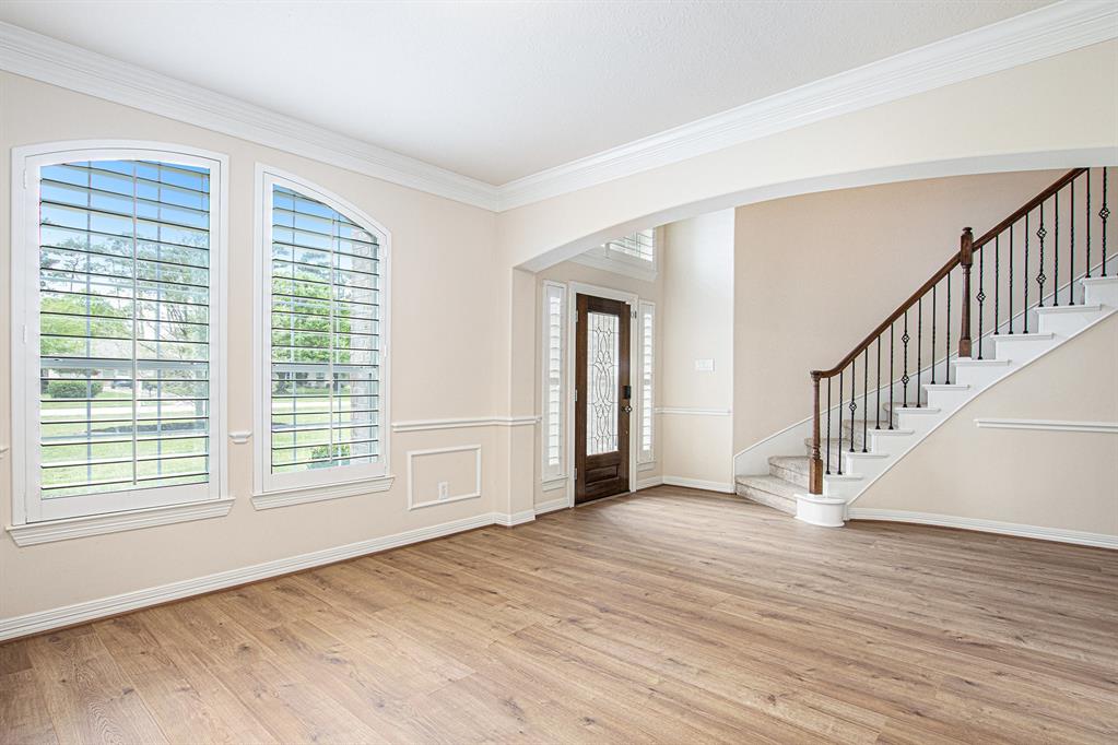 14414 Spring Mountain Drive, Tomball, Texas image 7