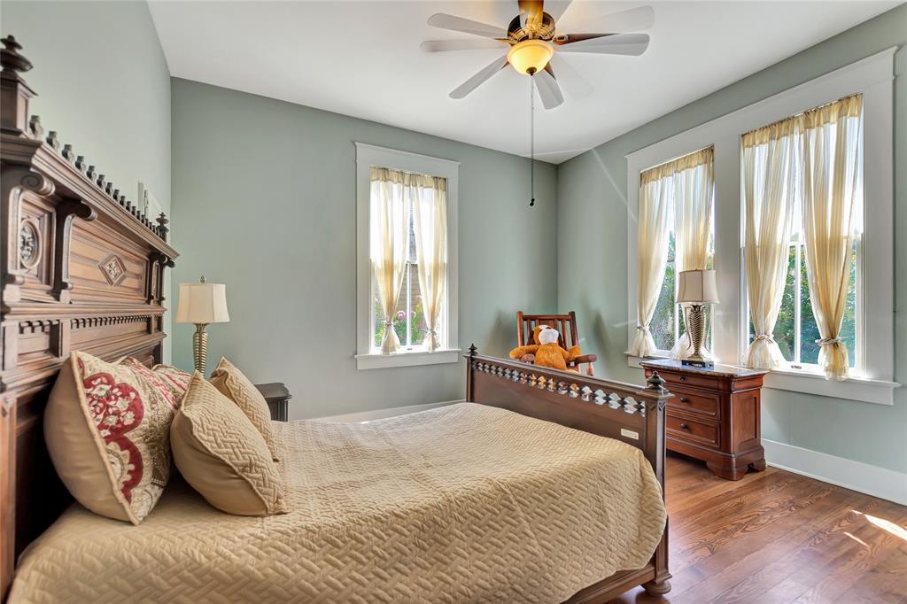 2608 Ursuline Street, Galveston, Texas image 31