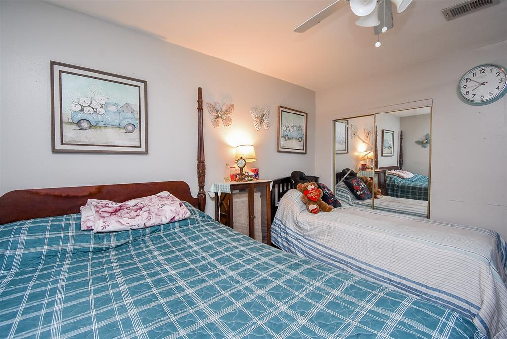 2924 Camelot Lane, Missouri City, Texas image 24