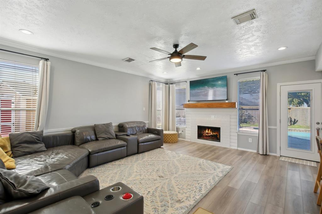 2518 Sand Bar Court, Seabrook, Texas image 13