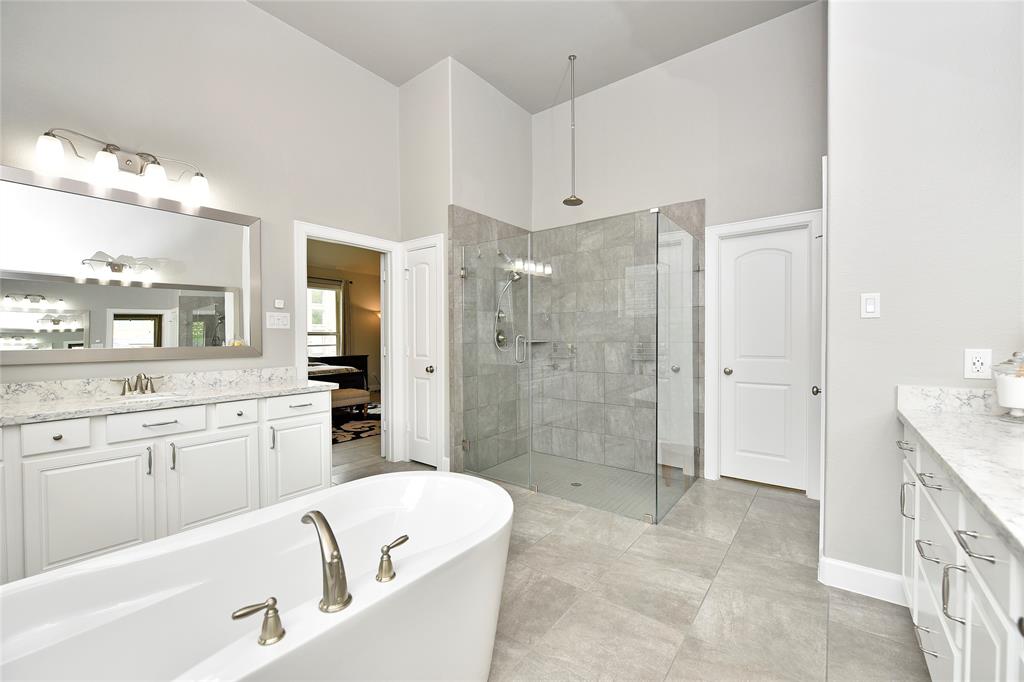 739 Summer Trace Lane, Richmond, Texas image 27