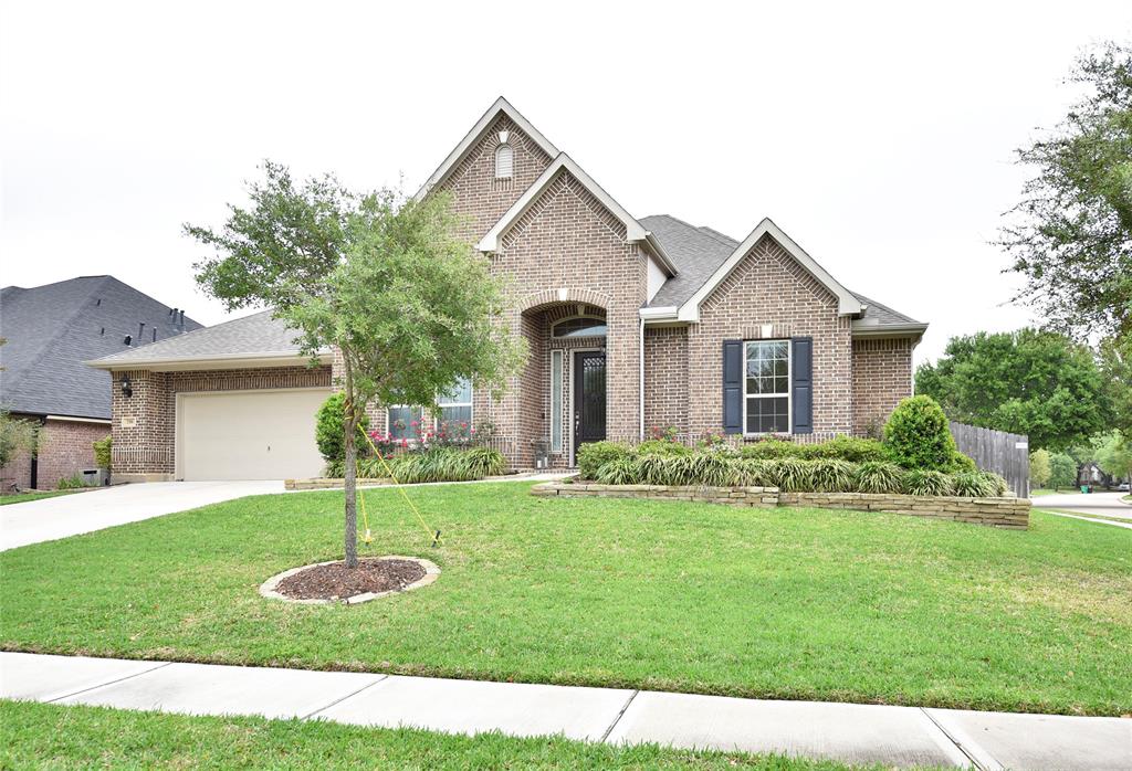 739 Summer Trace Lane, Richmond, Texas image 3